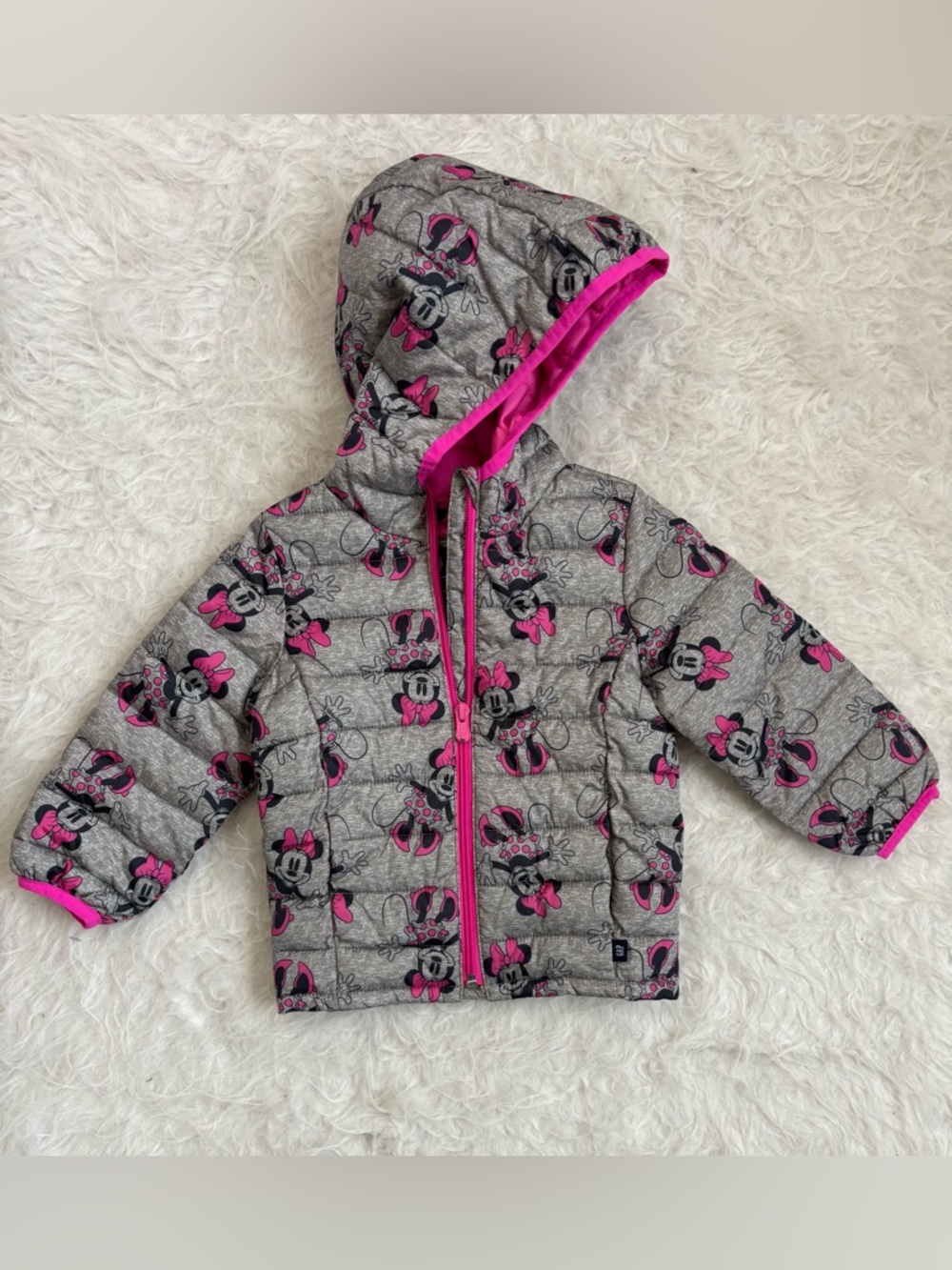 GAP/Disney Girls' Cozy Hooded Puffer Jacket Gray with Hot Pink Minnie AOP